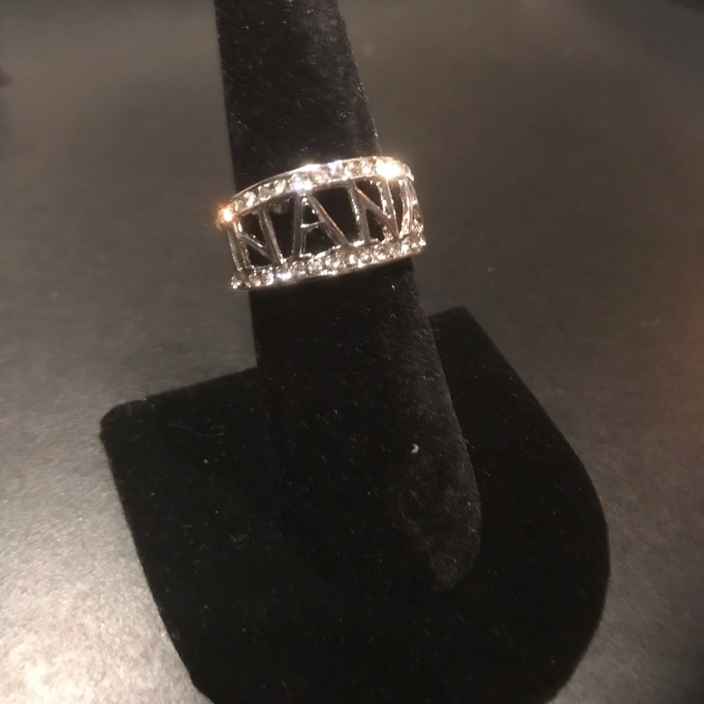 NANA ring.  For the best grandma
